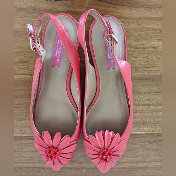 Isaac Mizrahi Red Coral Floral Jewel Embellished Pointy Toe Slingbacks 7 - Picture 3 of 12